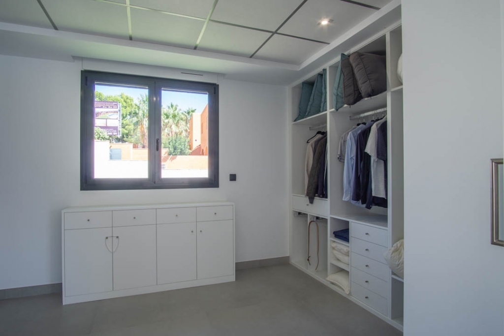 5 bed villa in Altea