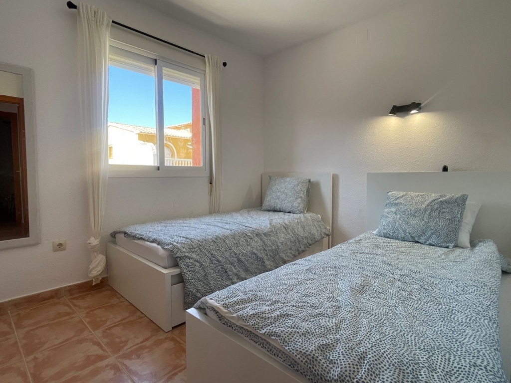 2 bed apartment in Benitachell