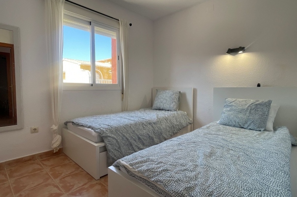 2 bed apartment in Benitachell