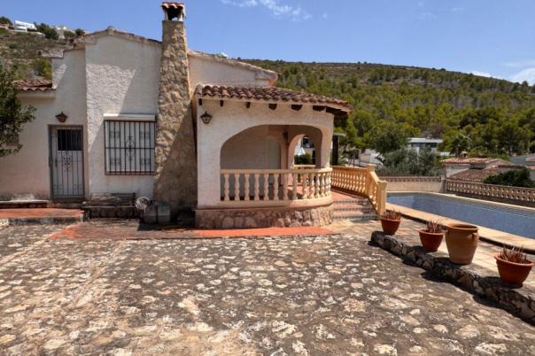 2 bed villa in Moraira