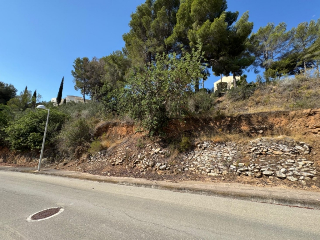 plot in Benissa