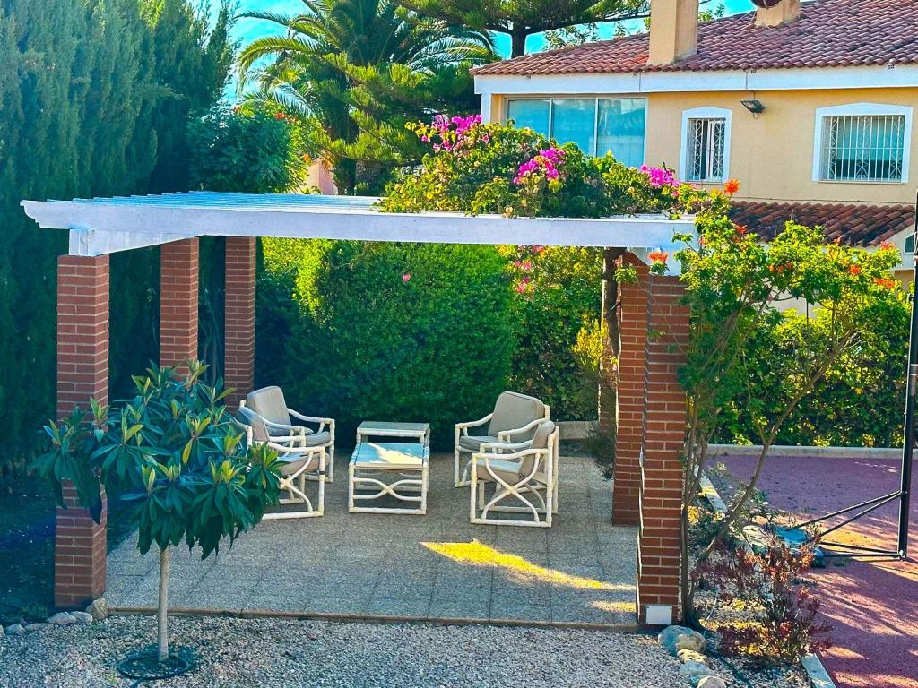 7 bed villa in Benidorm