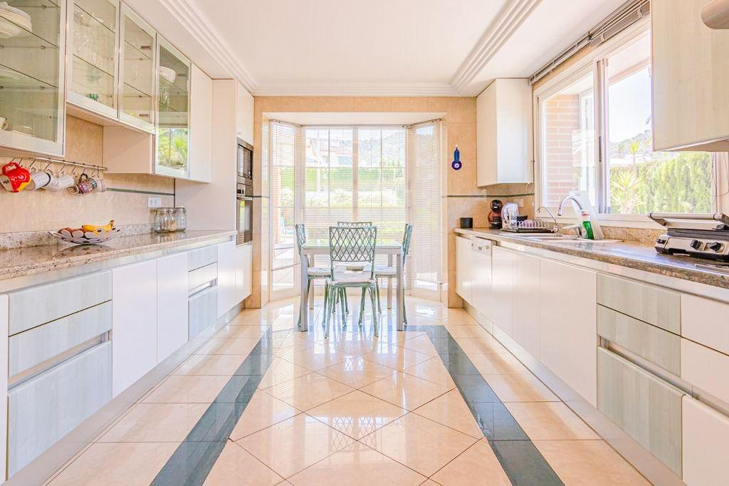 7 bed villa in Benidorm