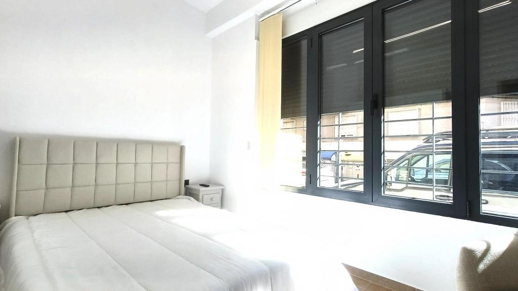 2 bed apartment in Elche/Elx