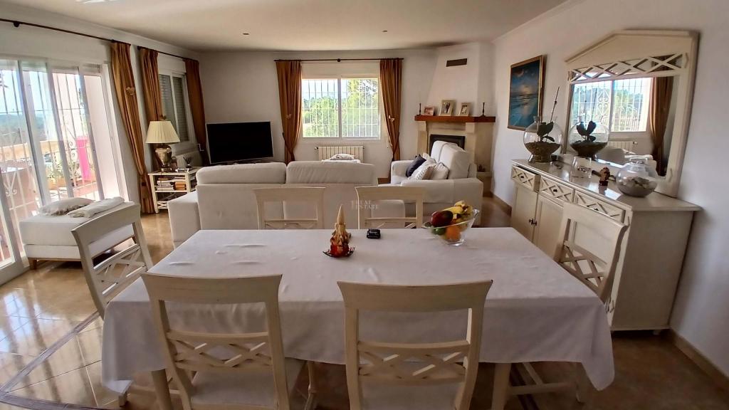 3 bed villa in Altea