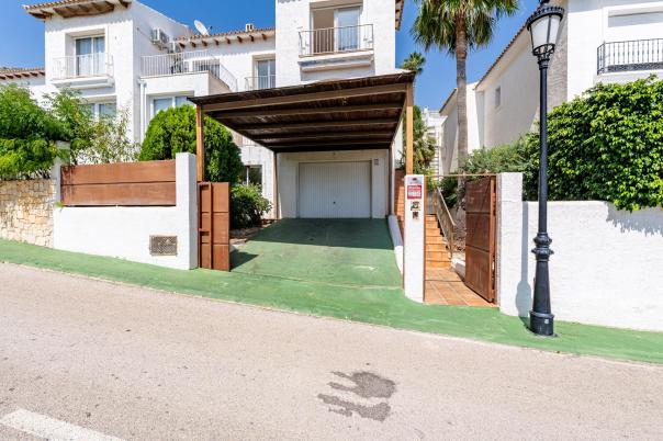 3 bed town_house in Altea