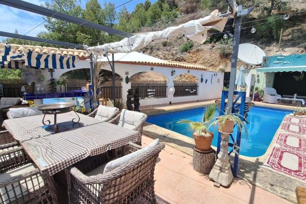 4 bed villa in Callosa d'En Sarrià
