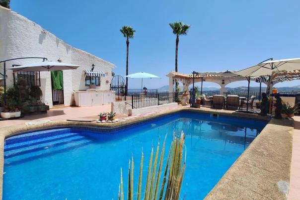4 bed villa in Callosa d'En Sarrià