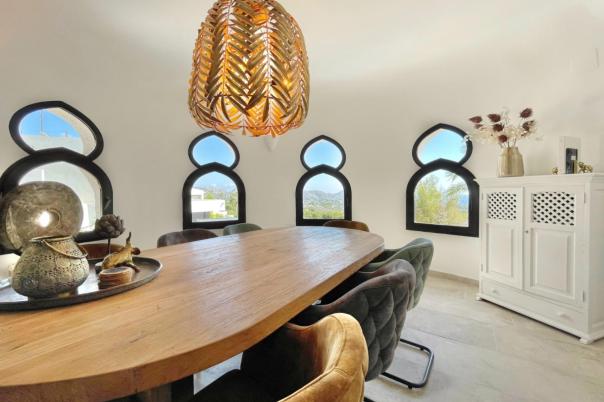 4 bed villa in Moraira