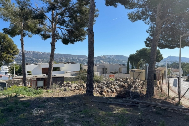 plot in Moraira