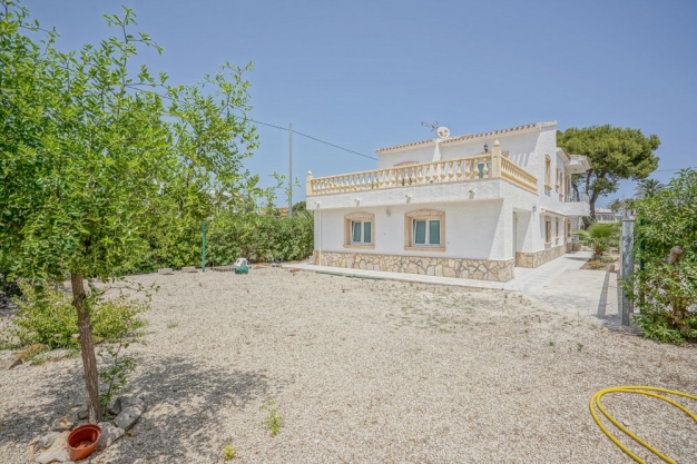 6 bed villa in Jávea