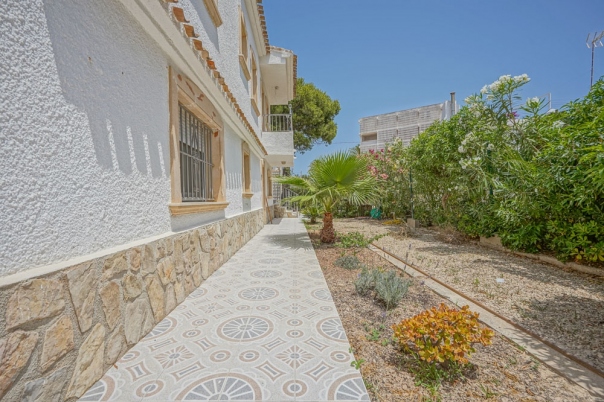 6 bed villa in Jávea
