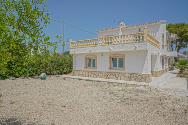 6 bed villa in Jávea
