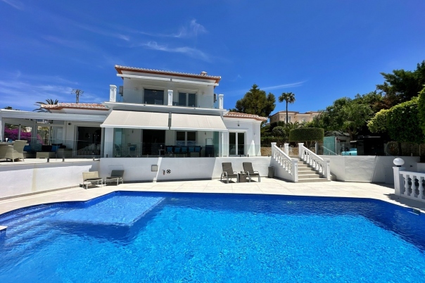 4 bed villa in Moraira