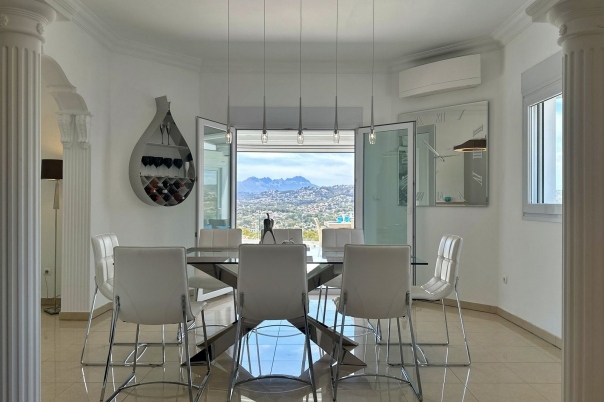 4 bed villa in Moraira