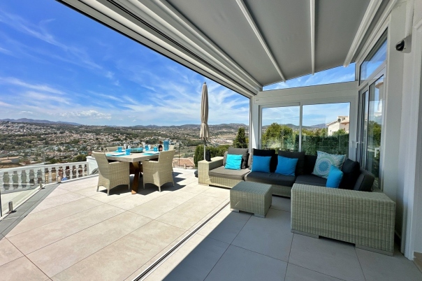 4 bed villa in Moraira