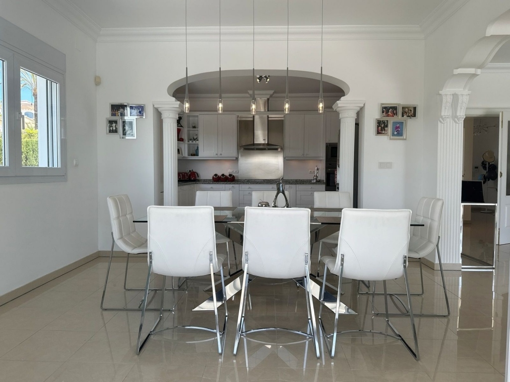4 bed villa in Moraira