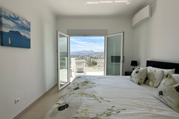 4 bed villa in Moraira