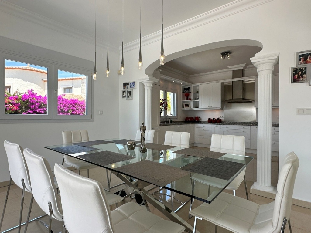 4 bed villa in Moraira
