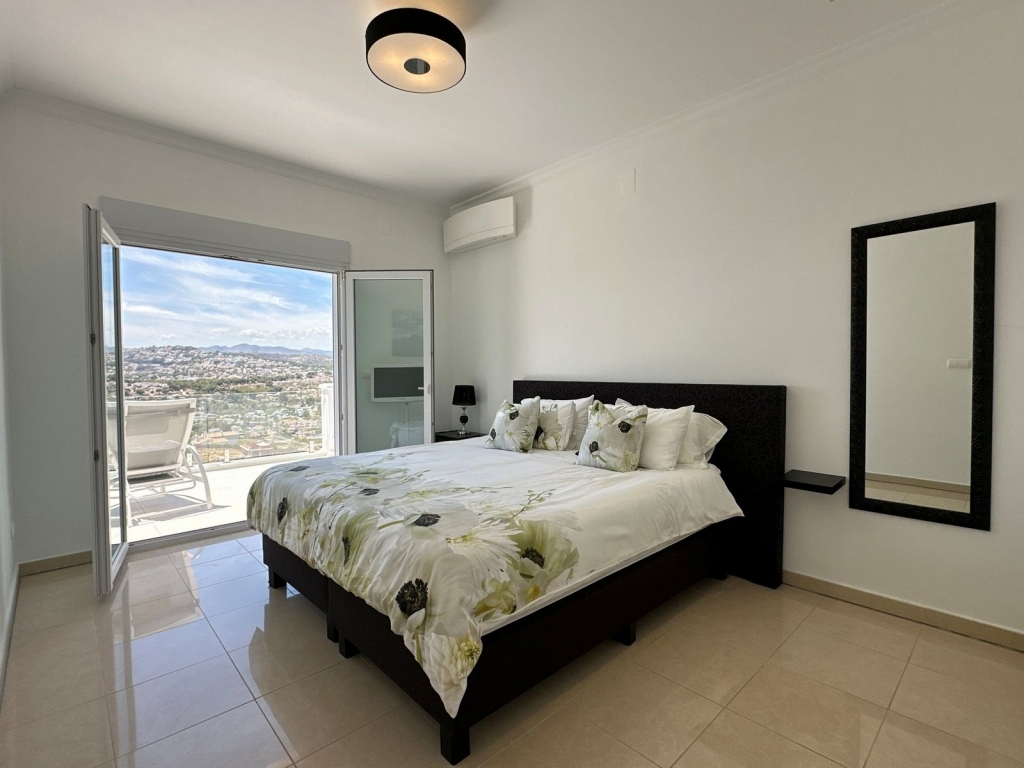 4 bed villa in Moraira