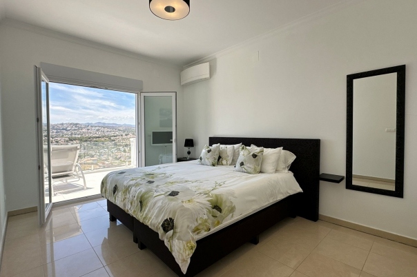 4 bed villa in Moraira