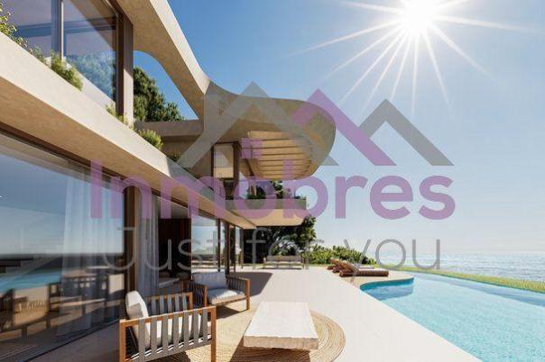4 bed casa / chalet in Jávea