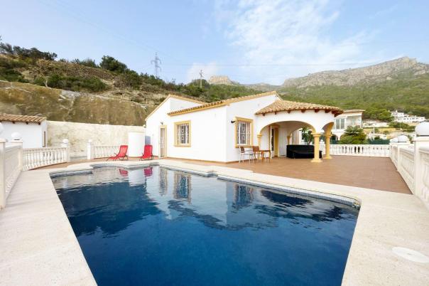 4 bed casa / chalet in Calpe