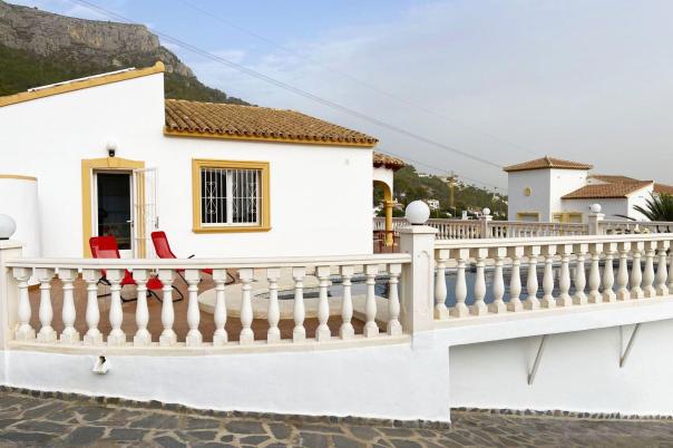 4 bed casa / chalet in Calpe