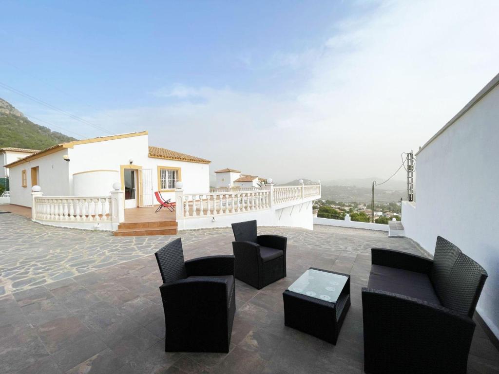 4 bed casa / chalet in Calpe