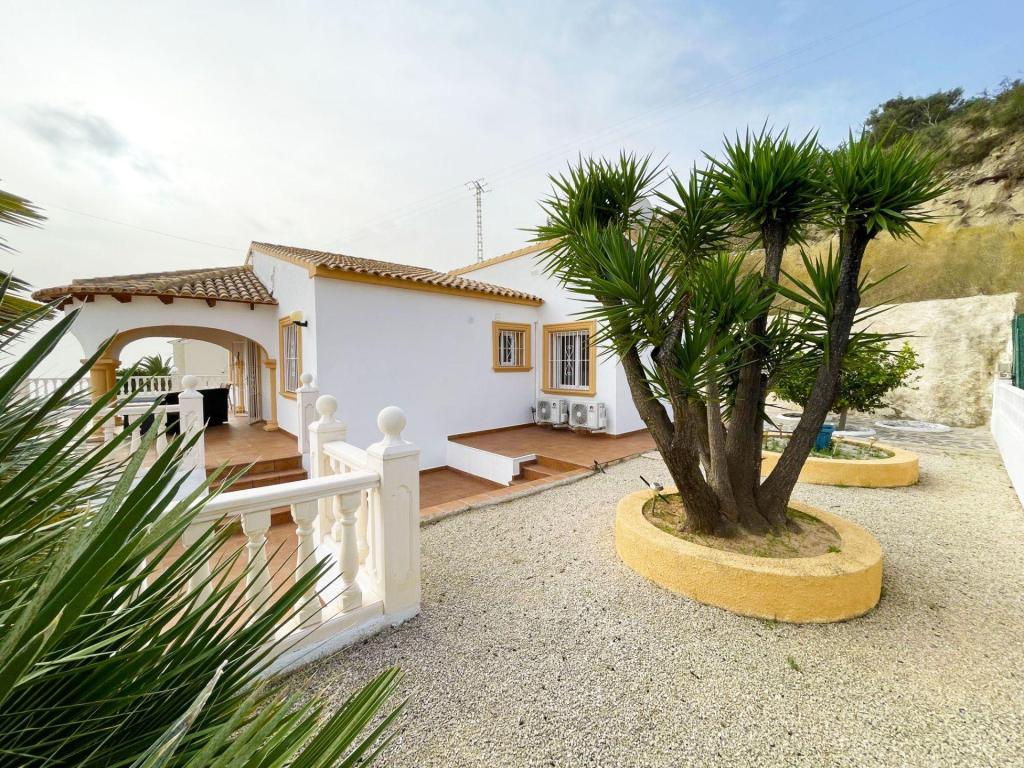4 bed casa / chalet in Calpe