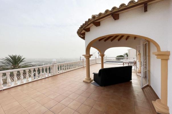 4 bed casa / chalet in Calpe