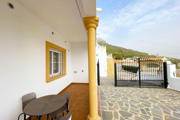 4 bed casa / chalet in Calpe