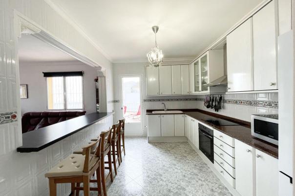 4 bed casa / chalet in Calpe