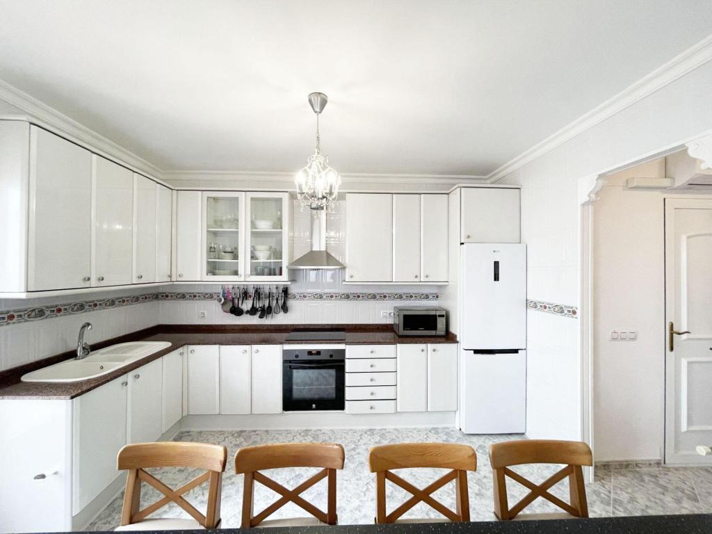 4 bed casa / chalet in Calpe