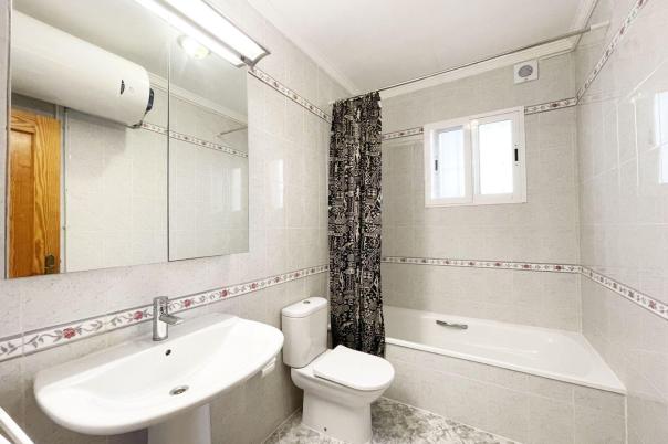 4 bed casa / chalet in Calpe