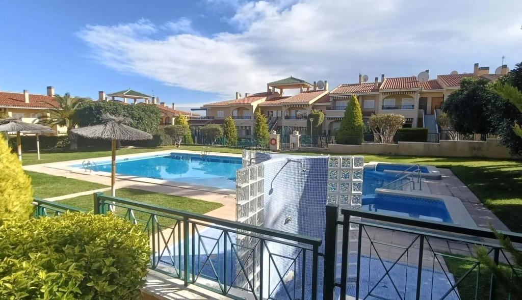 2 bed bungalow in Santa Pola