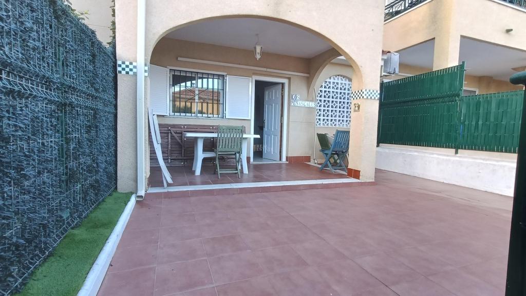 2 bed bungalow in Santa Pola