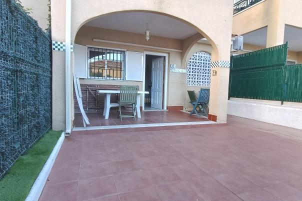 2 bed bungalow in Santa Pola