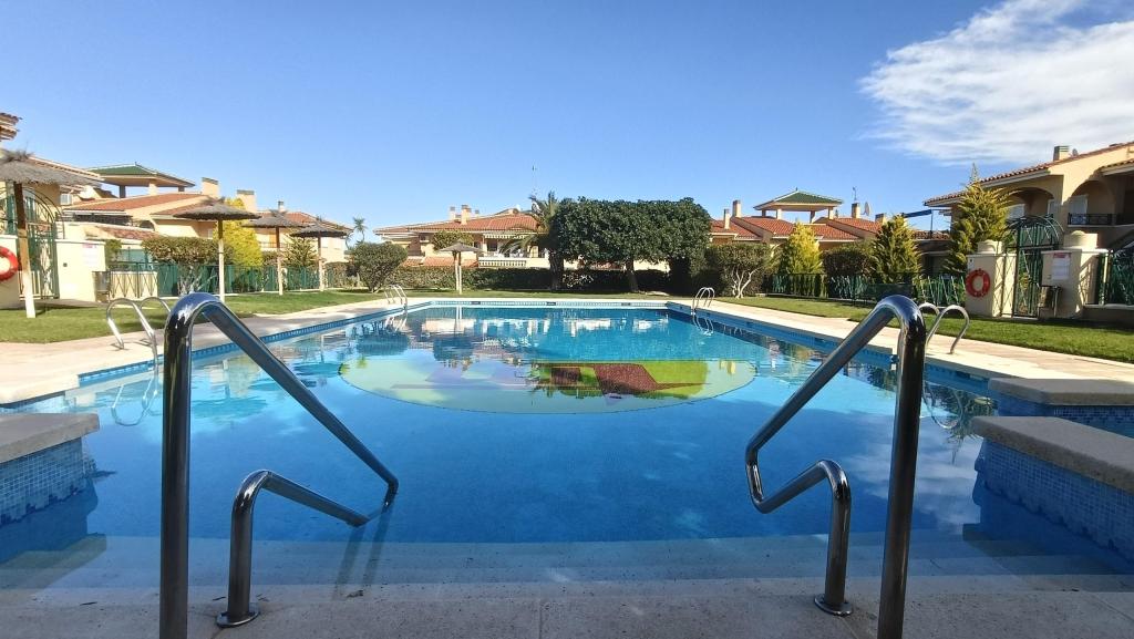 2 bed bungalow in Santa Pola