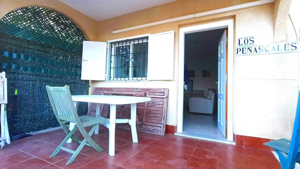 2 bed bungalow in Santa Pola