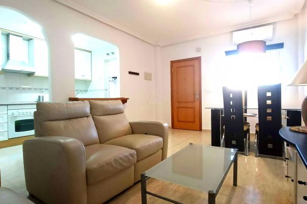 2 bed bungalow in Santa Pola