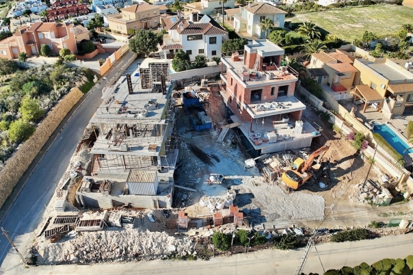 4 bed villas in Calpe