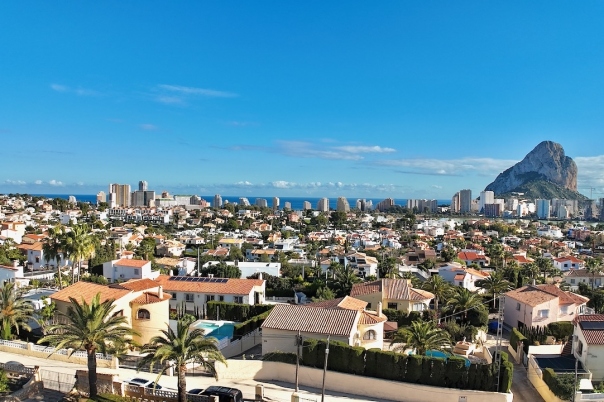 4 bed villas in Calpe
