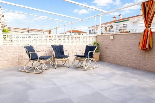 2 bed bungalow in Santa Pola