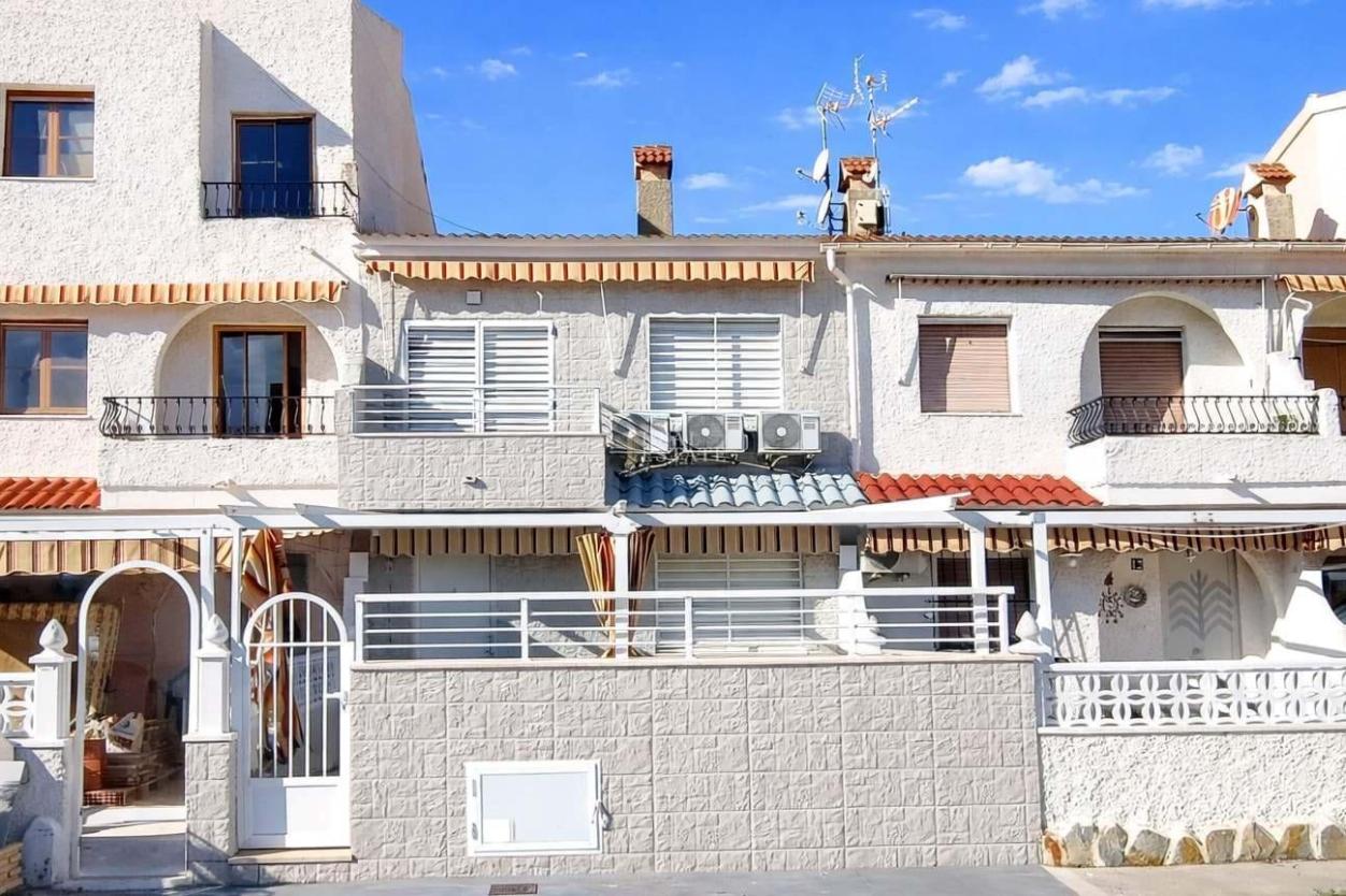 2 bed bungalow in Santa Pola