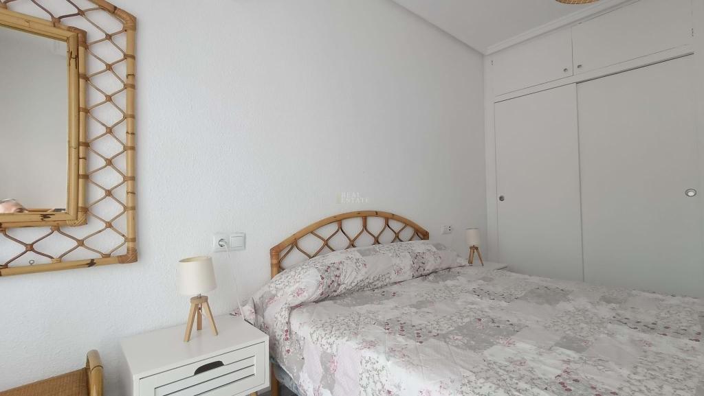 2 bed bungalow in Santa Pola