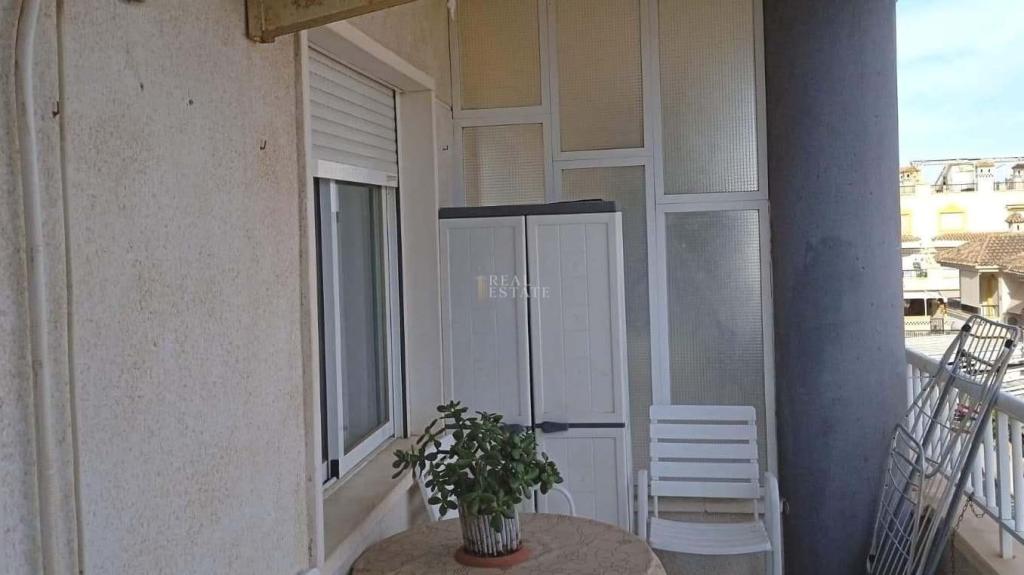 2 bed apartment in Santa Pola