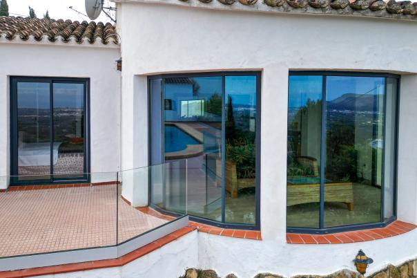 Crystal Windows Costa Blanca - Replacement UPVC Windows & Doors