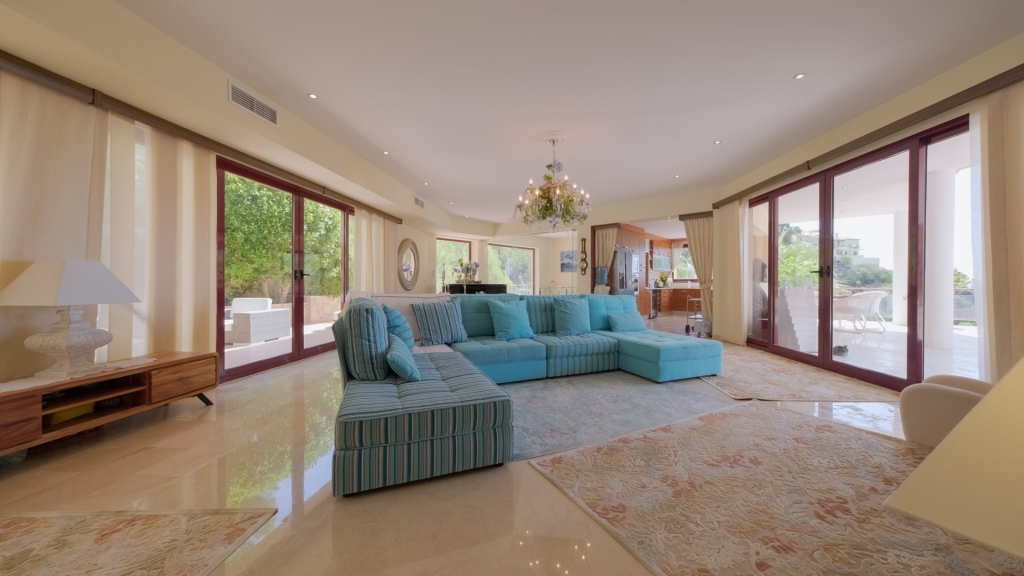 6 bed villa in Altea