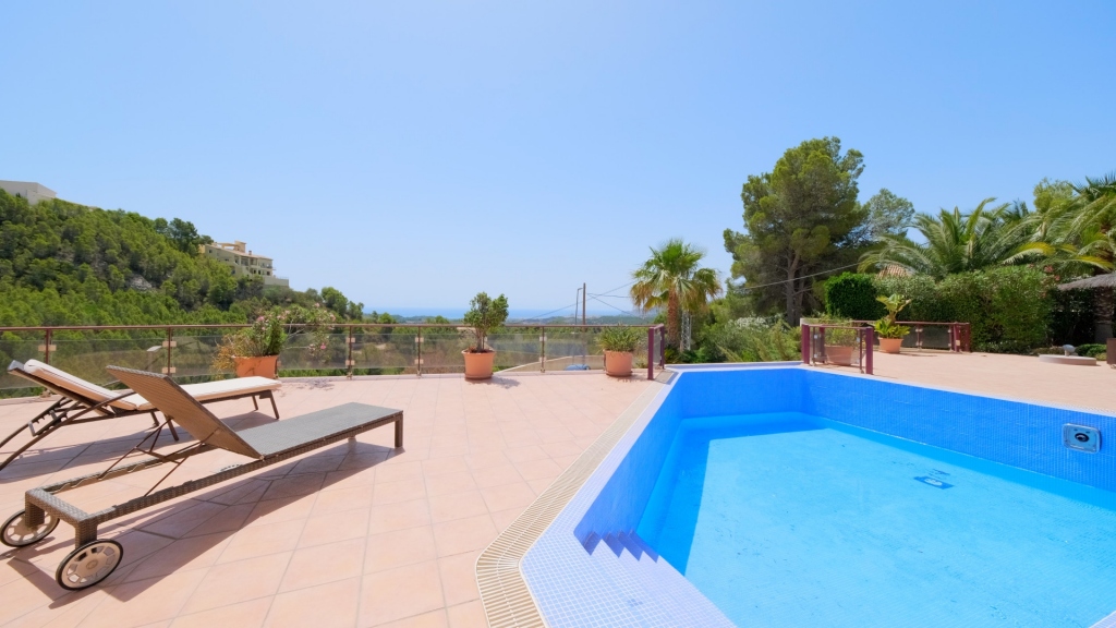 6 bed villa in Altea
